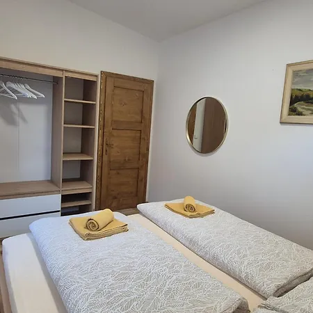 Junák Mini V Soukromí *