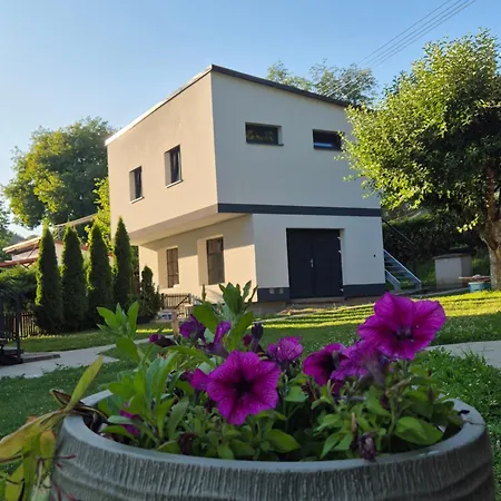 Apartment Junak Mini V Soukromi