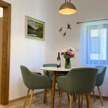 Junak Mini V Soukromi Apartman